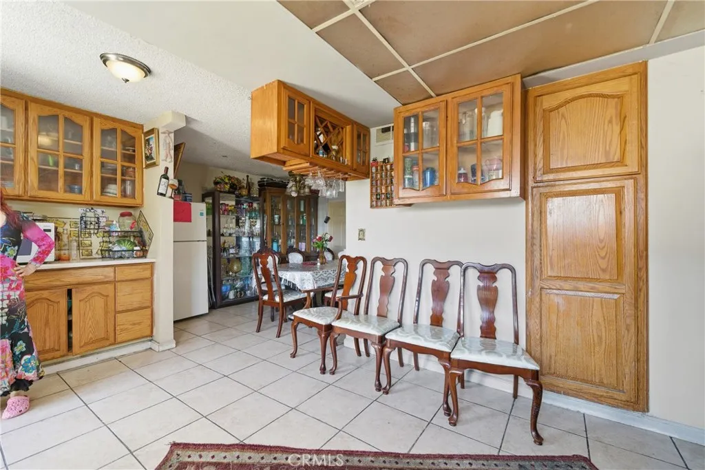 2526 Flower Street, Huntington Park, California 90255 home-pic-7
